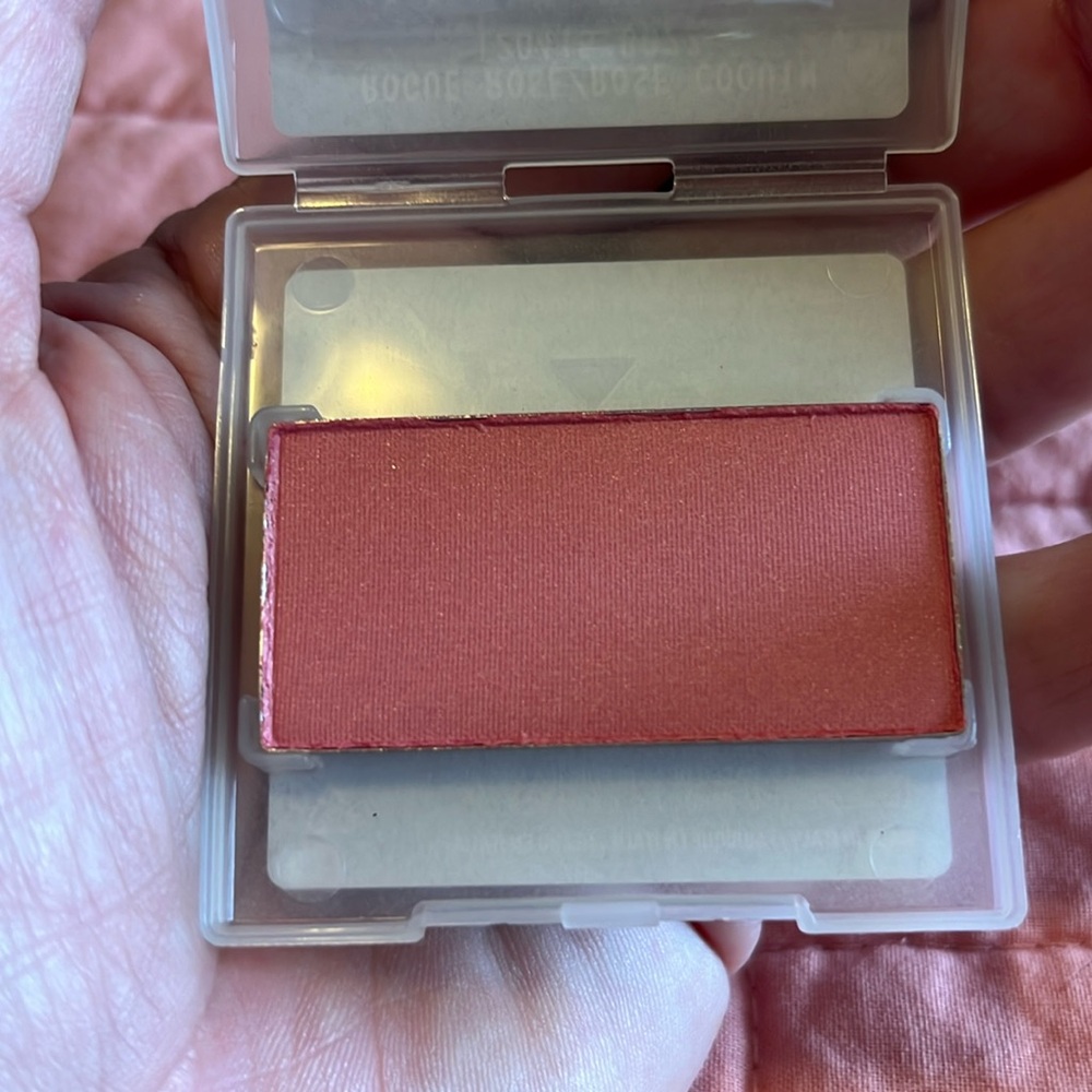 Mary Kay chroma fusion blush in color rogue rose brand new never used